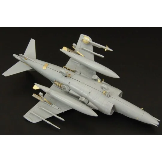 AV-8B Harrier II plus, 1/144 - Brengun BRL144035