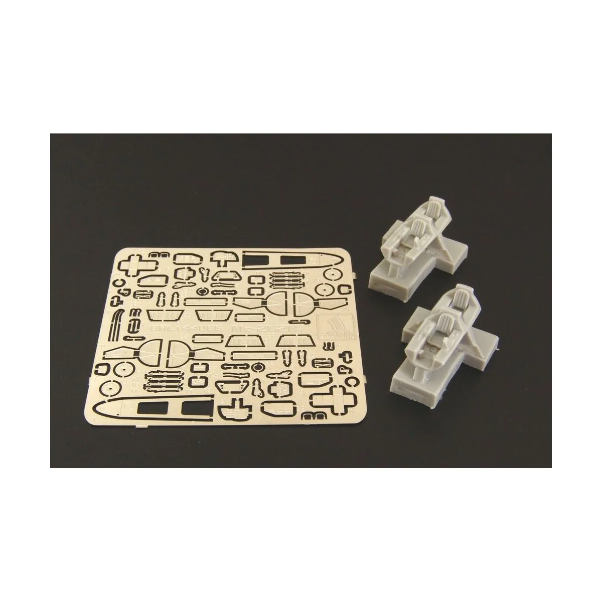 Me 262B Schwalbe 2sets (Eduard), 1/144 - Brengun BRL144066