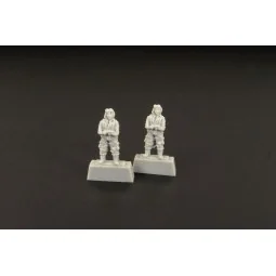Japanese pilot WWII -(two pieces), 1/144 - Brengun BRL144080