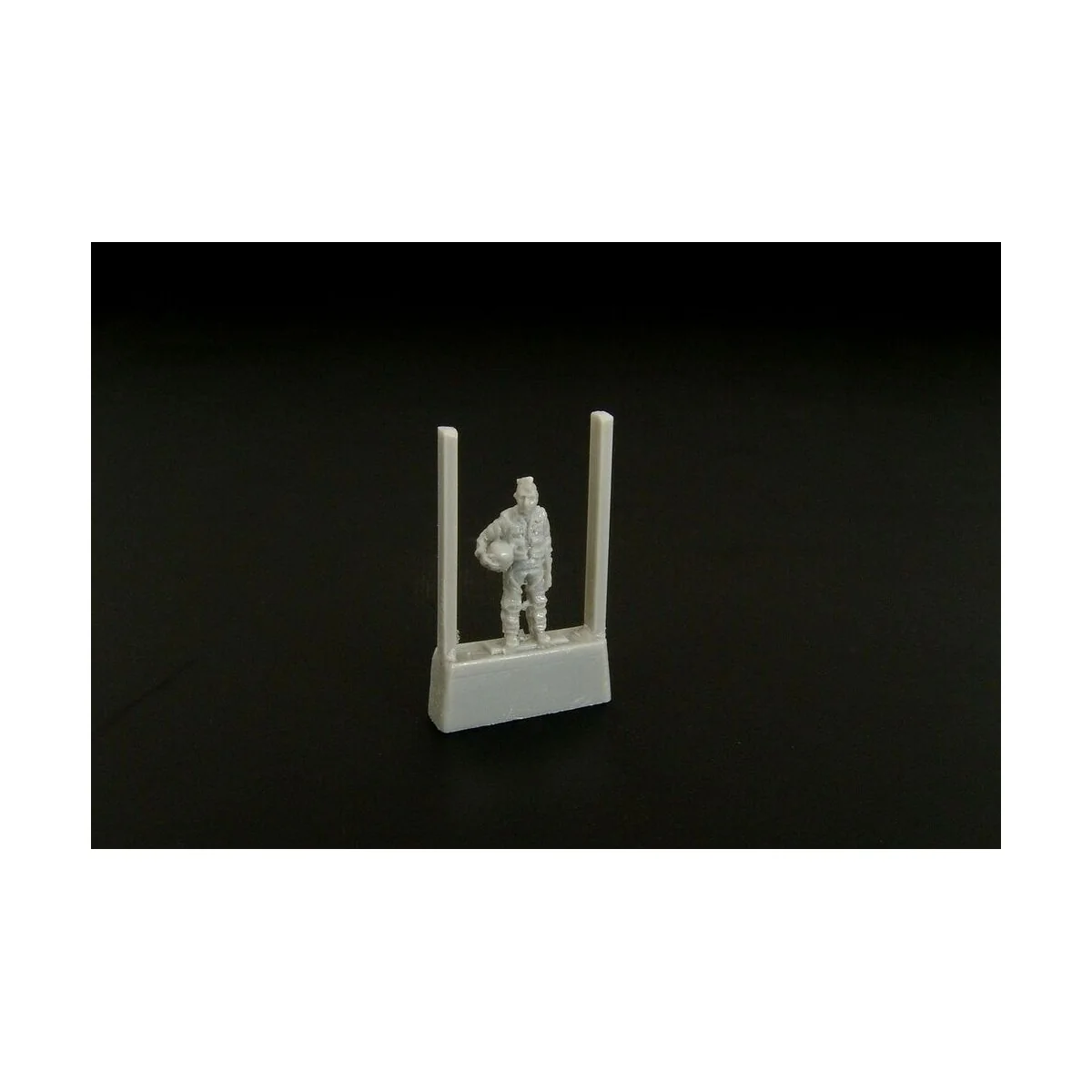 U S modern pilot (2 pcs ), 1/144 - Brengun BRL144082