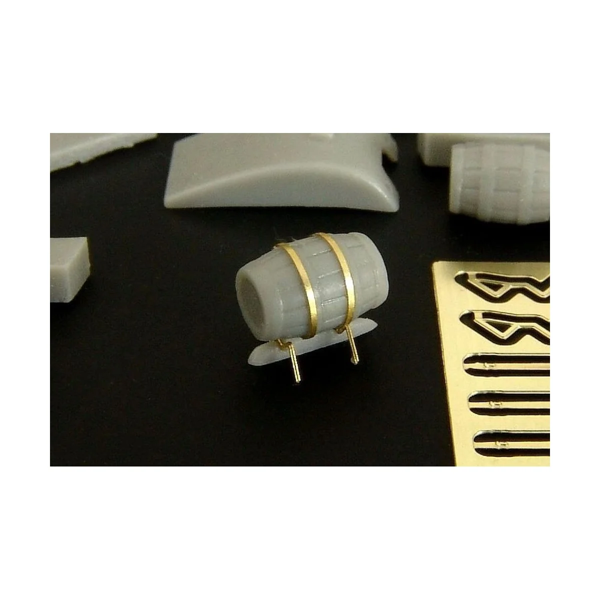 Beer Spitfire Mk IX, 1/144 - Brengun BRL144085