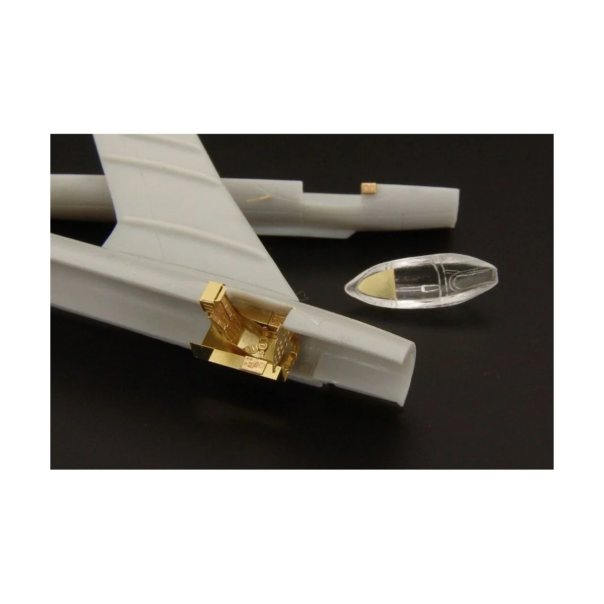 Mig 17F (Attack), 1/144 - Brengun BRL144092 Mig 17F (Attack), 1/144 - Brengun BRL144092