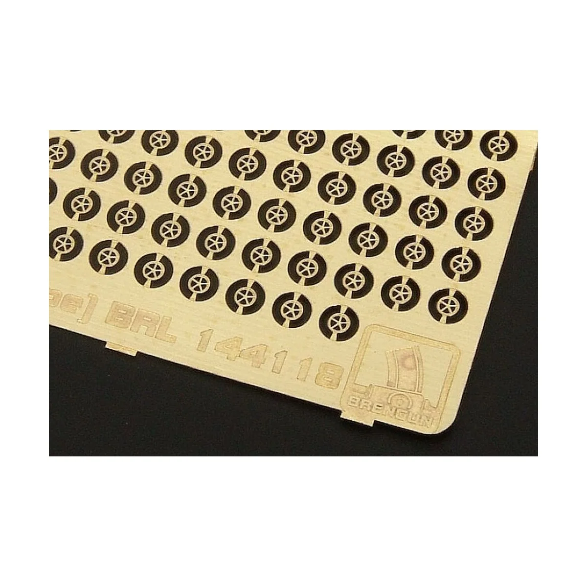 Tie down points (cross type) US aircraft carrier, 1/144 - Brengun B... Tie down points (cross type) US aircraft carrier, 1/144 - Brengun B...