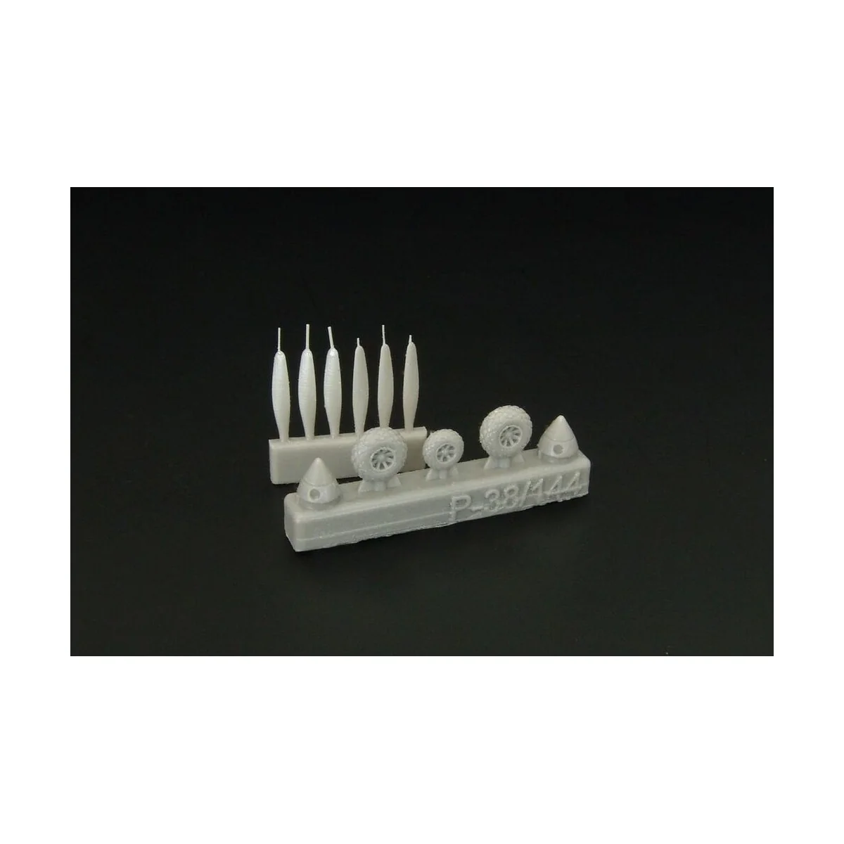 P-38 Wheels -proppelers (Fujimi kit), 1/144 - Brengun BRL144146