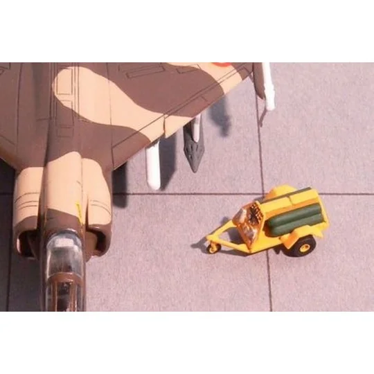 U S NAVY Oxygen cart (2pcs), 1/144 - Brengun BRS144008 U S NAVY Oxygen cart (2pcs), 1/144 - Brengun BRS144008