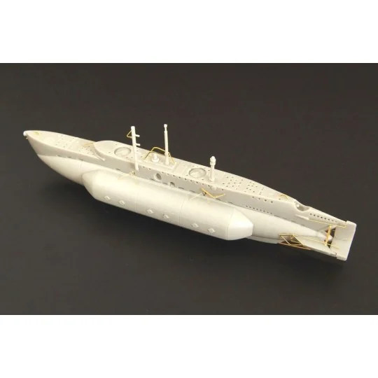 HM Midget Sub X, 1/144 - Brengun BRS144017