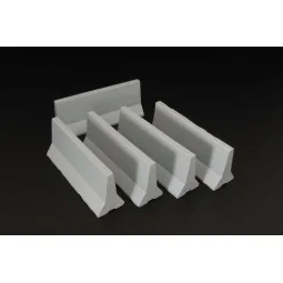 Modern concrete road barriers, 1/72 - Brengun BRL72006