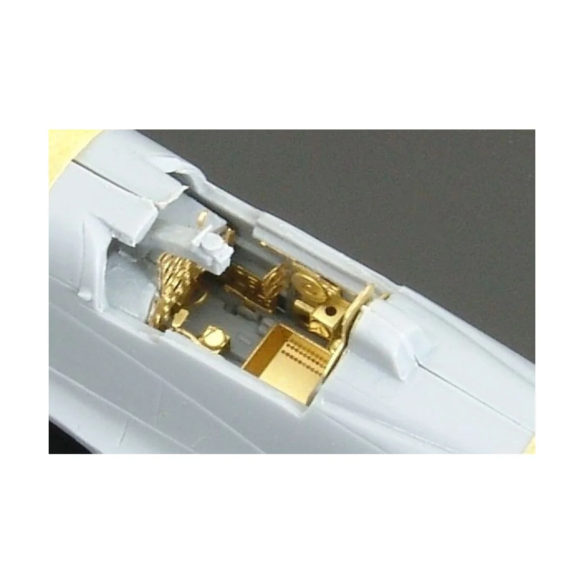 Ki -100-I otsu Low-back (RS92121 -92128), 1/72 - Brengun BRL72036