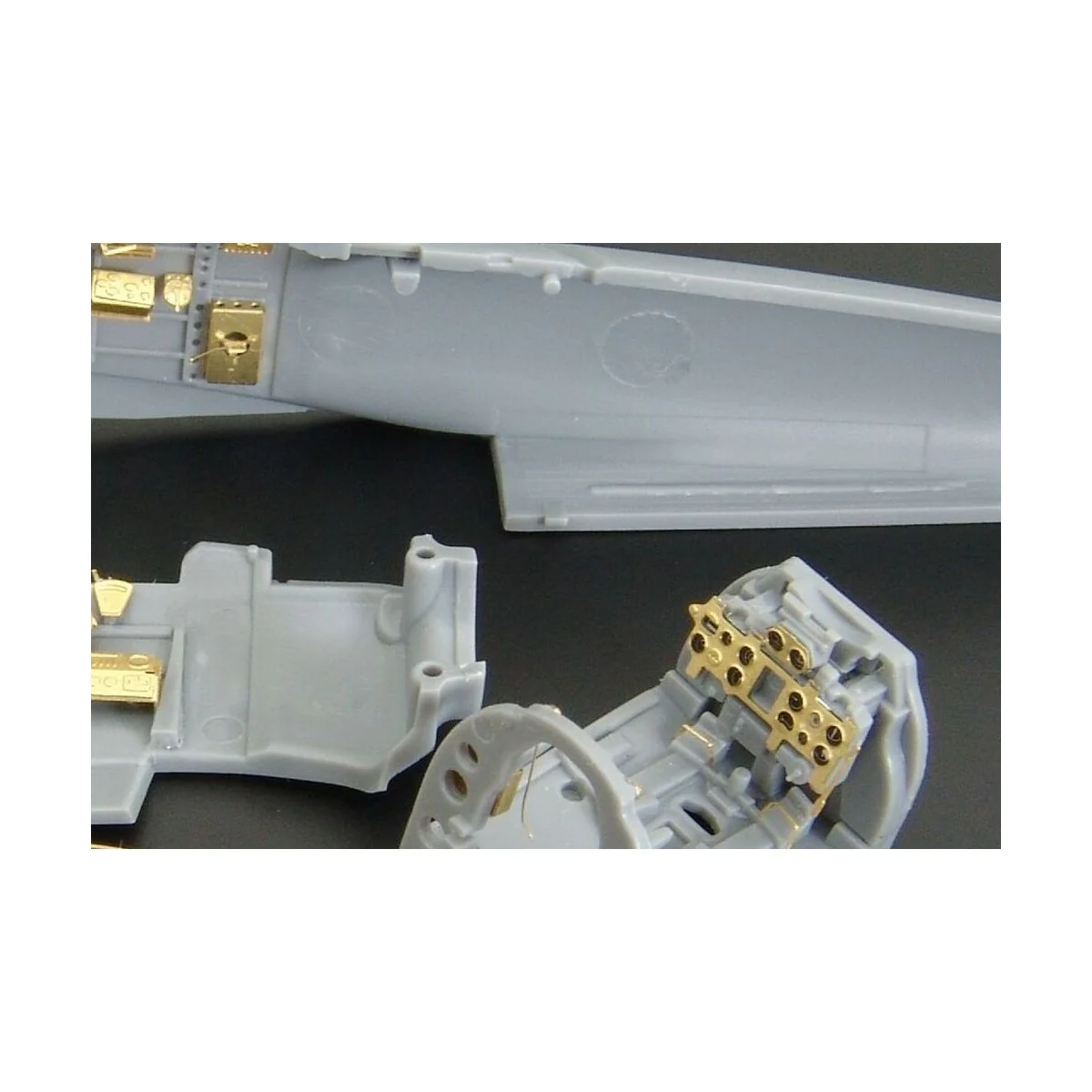 A6M2b Zero (Tamiya 60780) - Brengun BRL72045