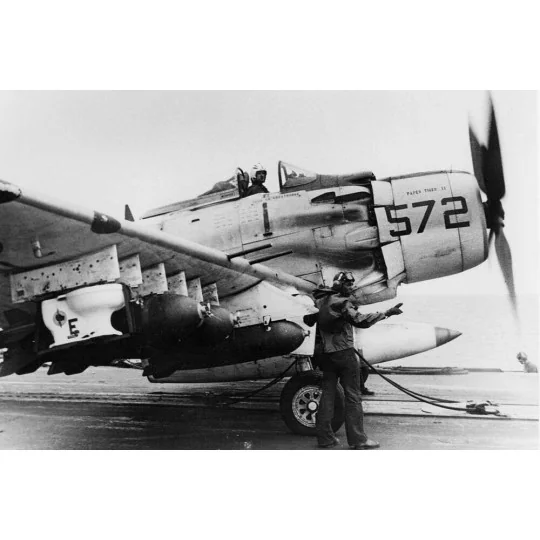 Toilet bomb for Skyraider - Brengun BRL72046