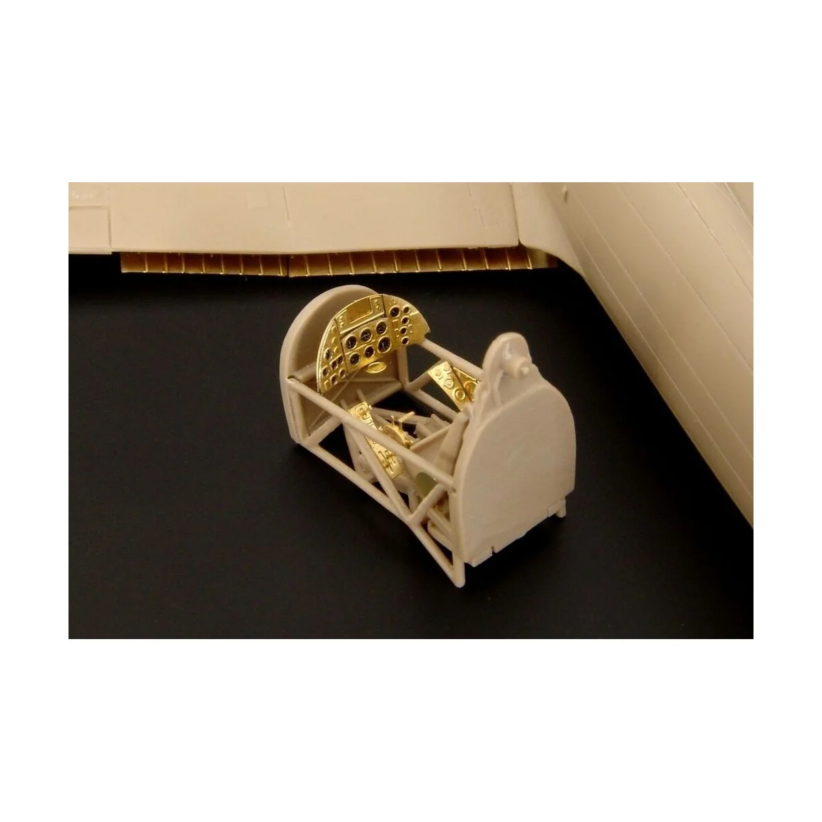 Typhoon Car doors (Brengun) - Brengun BRL72062