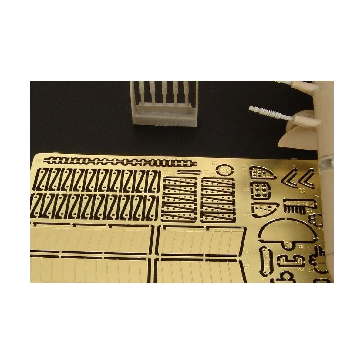 Typhoon Car doors (Brengun), 1/72 - Brengun BRL72062