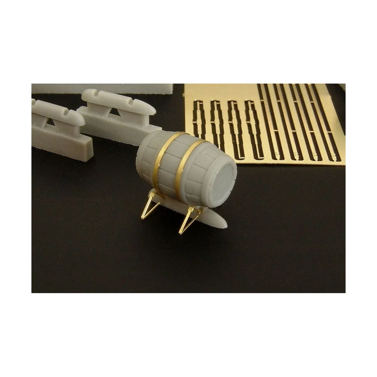 Beer Spitfire Mk IX, 1/72 - Brengun BRL72063 Beer Spitfire Mk IX, 1/72 - Brengun BRL72063