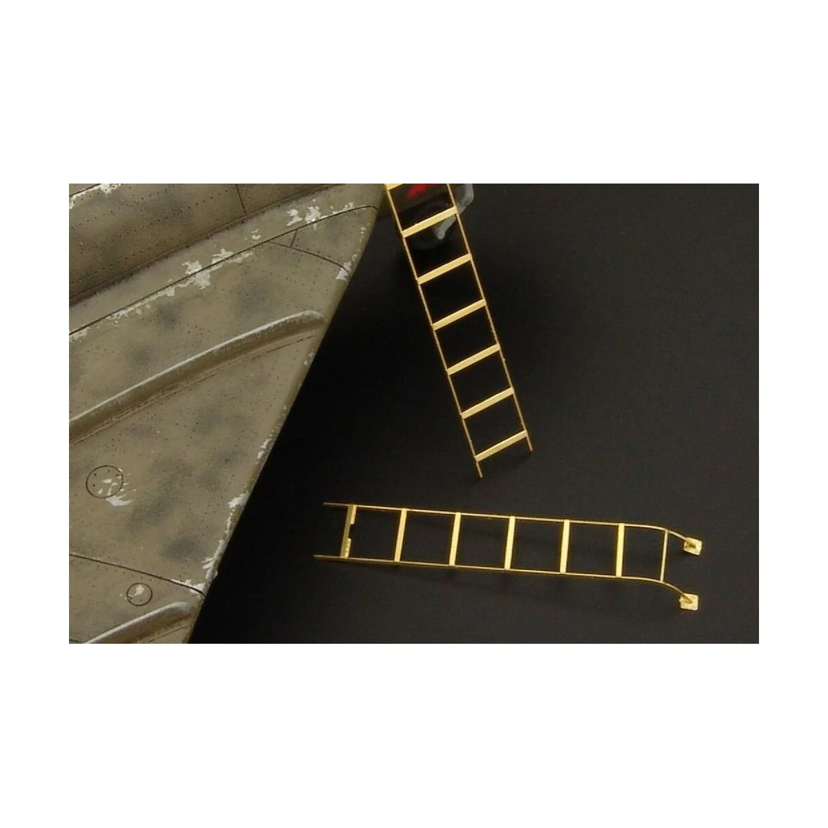Step ladders Mig 15-Mig 17 (two type), 1/72 - Brengun BRL72077
