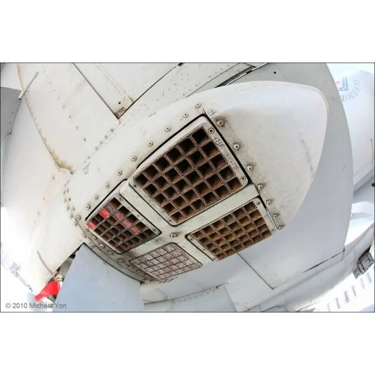 U S Flare-CHAFF dispensers - Brengun BRL72079