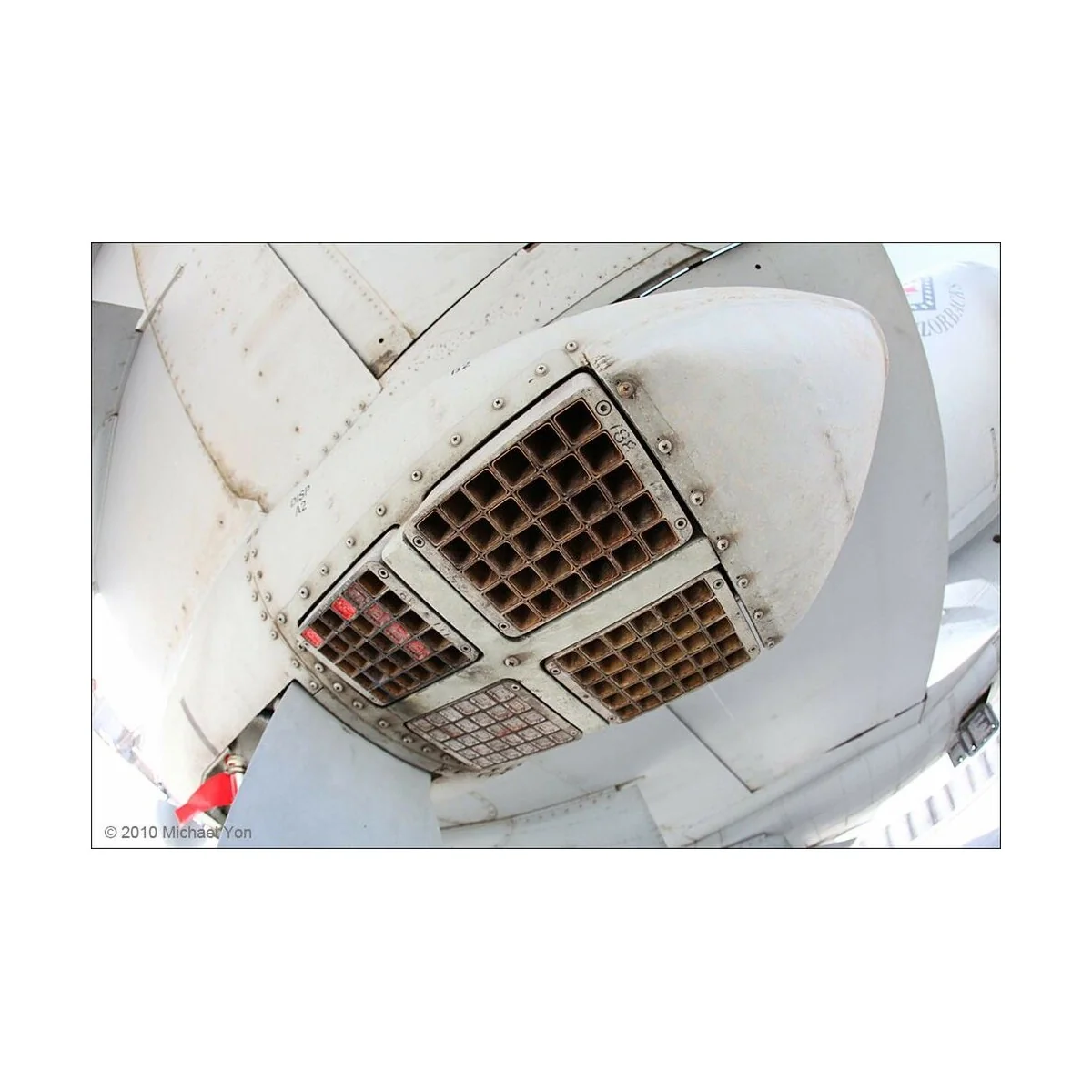 U S Flare-CHAFF dispensers - Brengun BRL72079