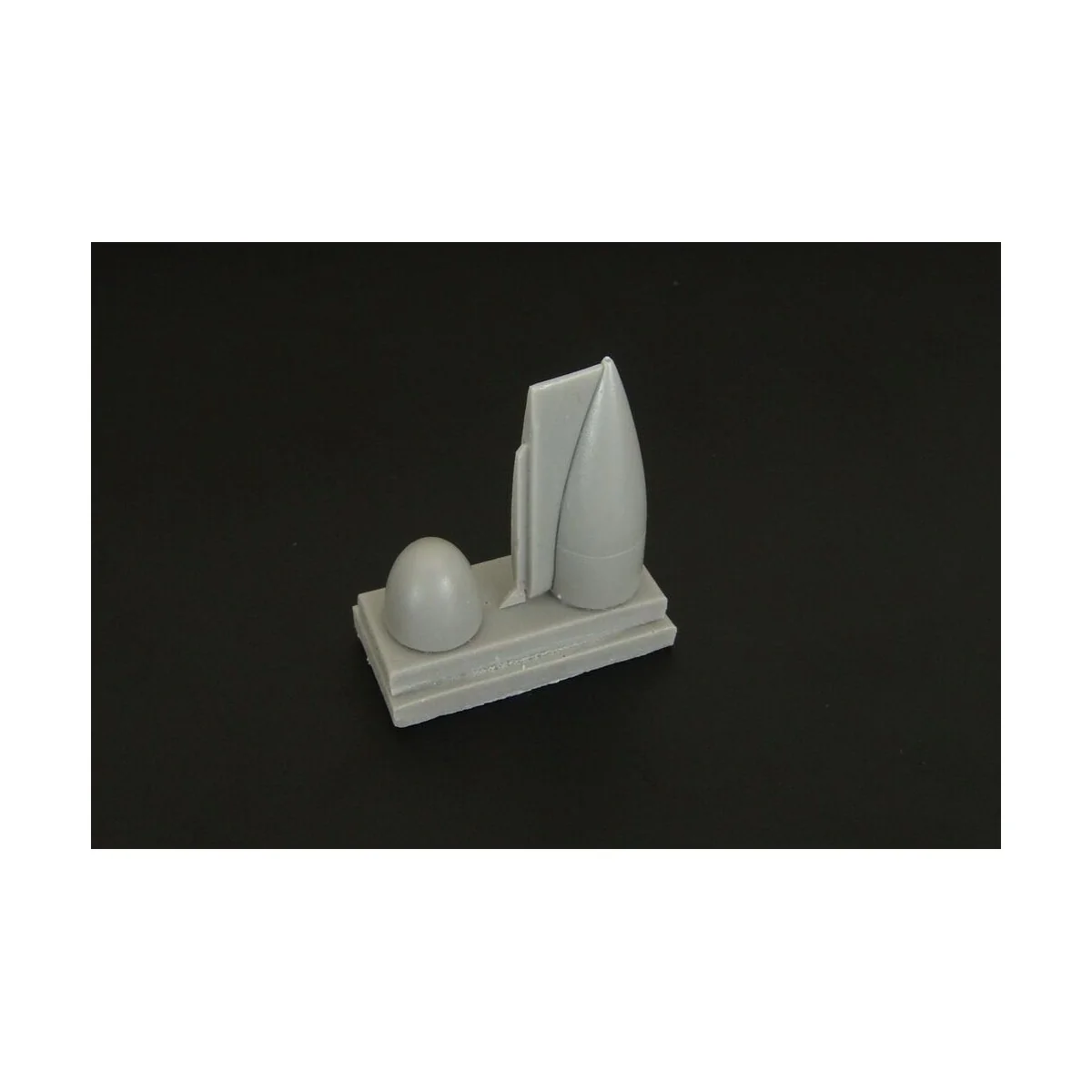 PBJ-1H wing mounted radar, 1/72 - Brengun BRL72156 PBJ-1H wing mounted radar, 1/72 - Brengun BRL72156