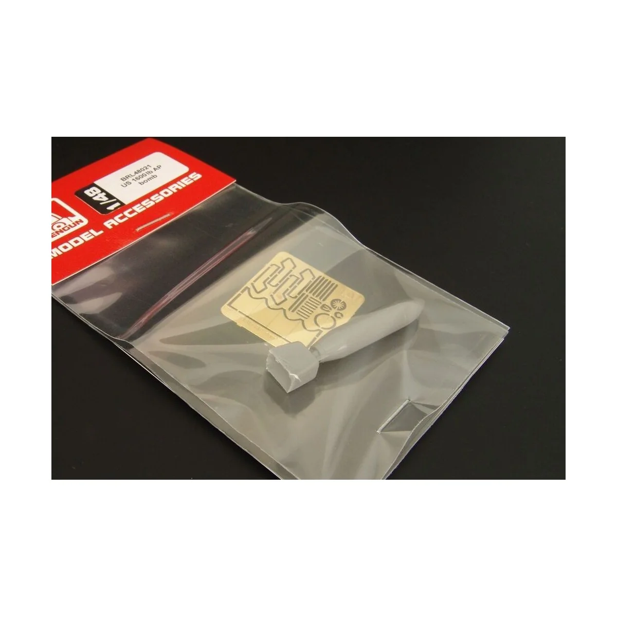 US 1600lb AP b, 1/48 - Brengun BRL48021