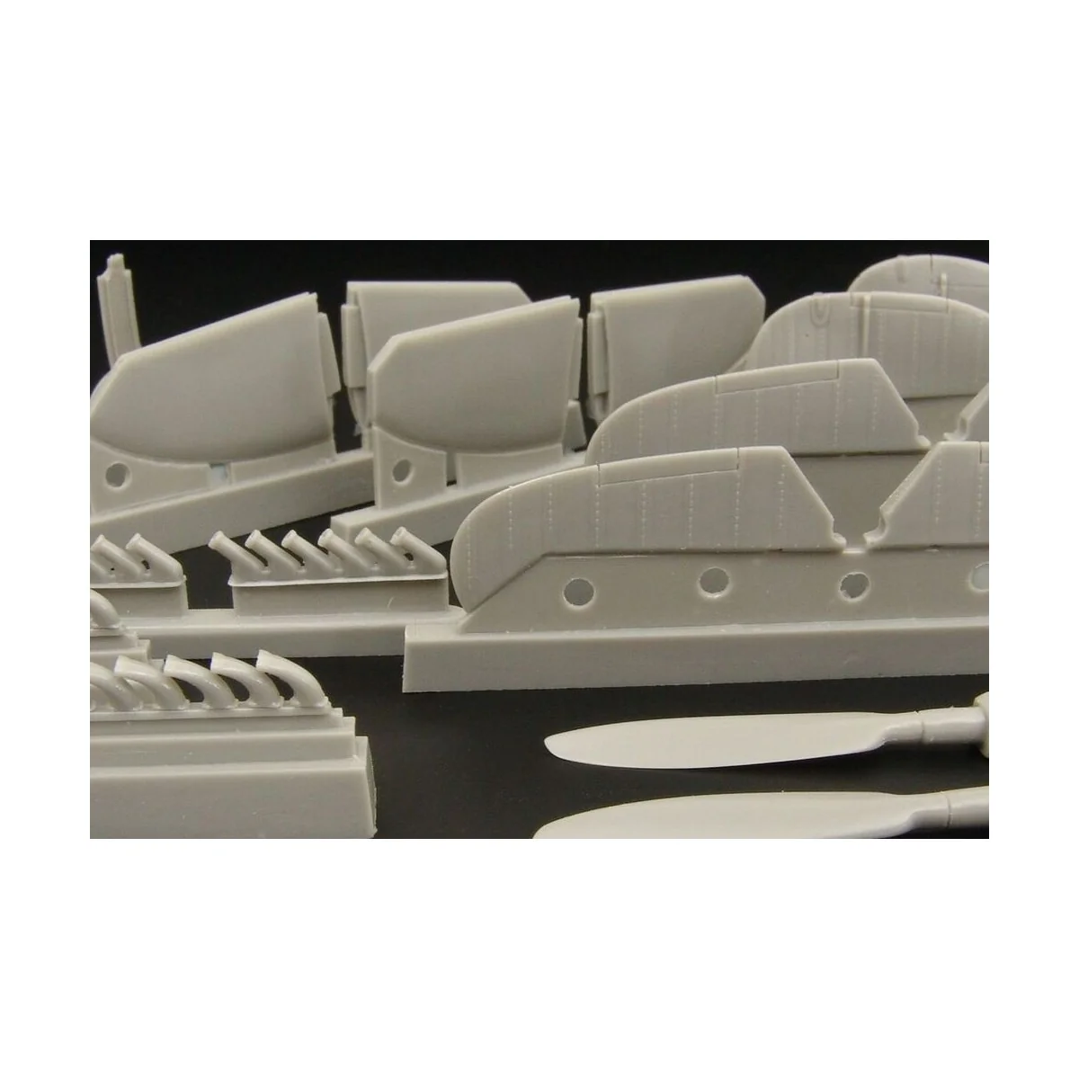 Spitfire MkIX exterior set -(Airfix), 1/48 - Brengun BRL48042