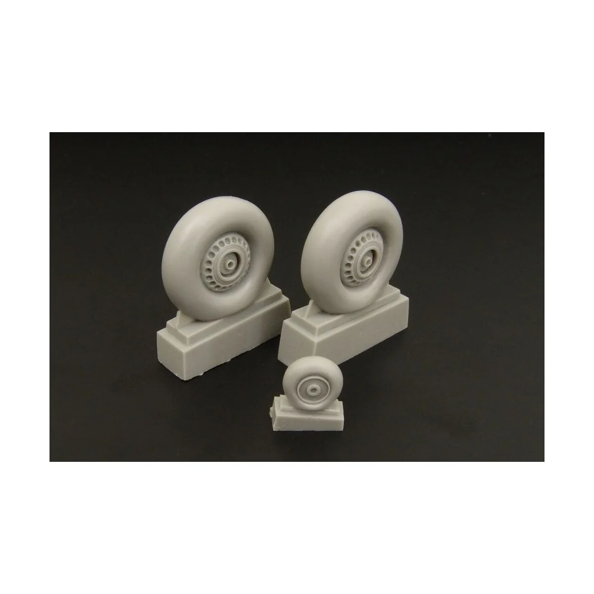 Wellington wheel set for (TRUMPETER) - Brengun BRL48043