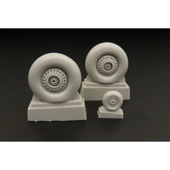 Wellington wheel set for (TRUMPETER), 1/48 - Brengun BRL48043