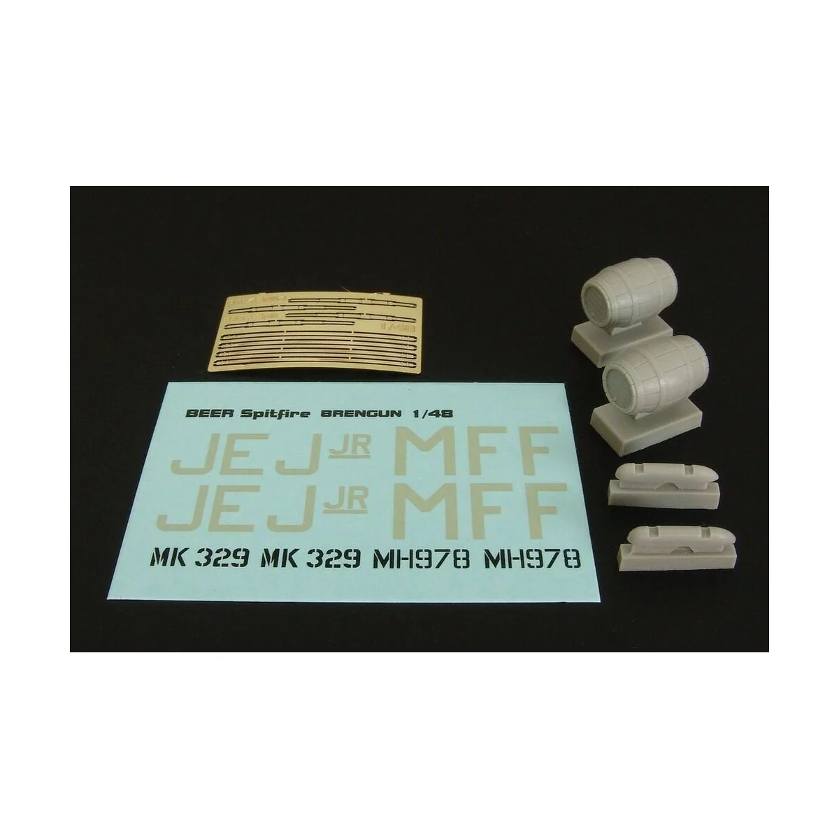 Beer Spitfire Mk IX, 1/48 - Brengun BRL48054 Beer Spitfire Mk IX, 1/48 - Brengun BRL48054