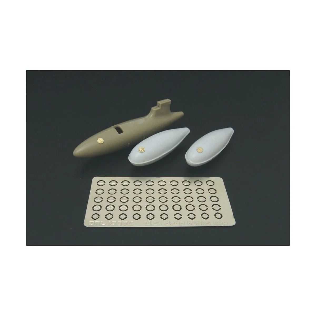 U S drop tanks caps, 1/48 - Brengun BRL48070