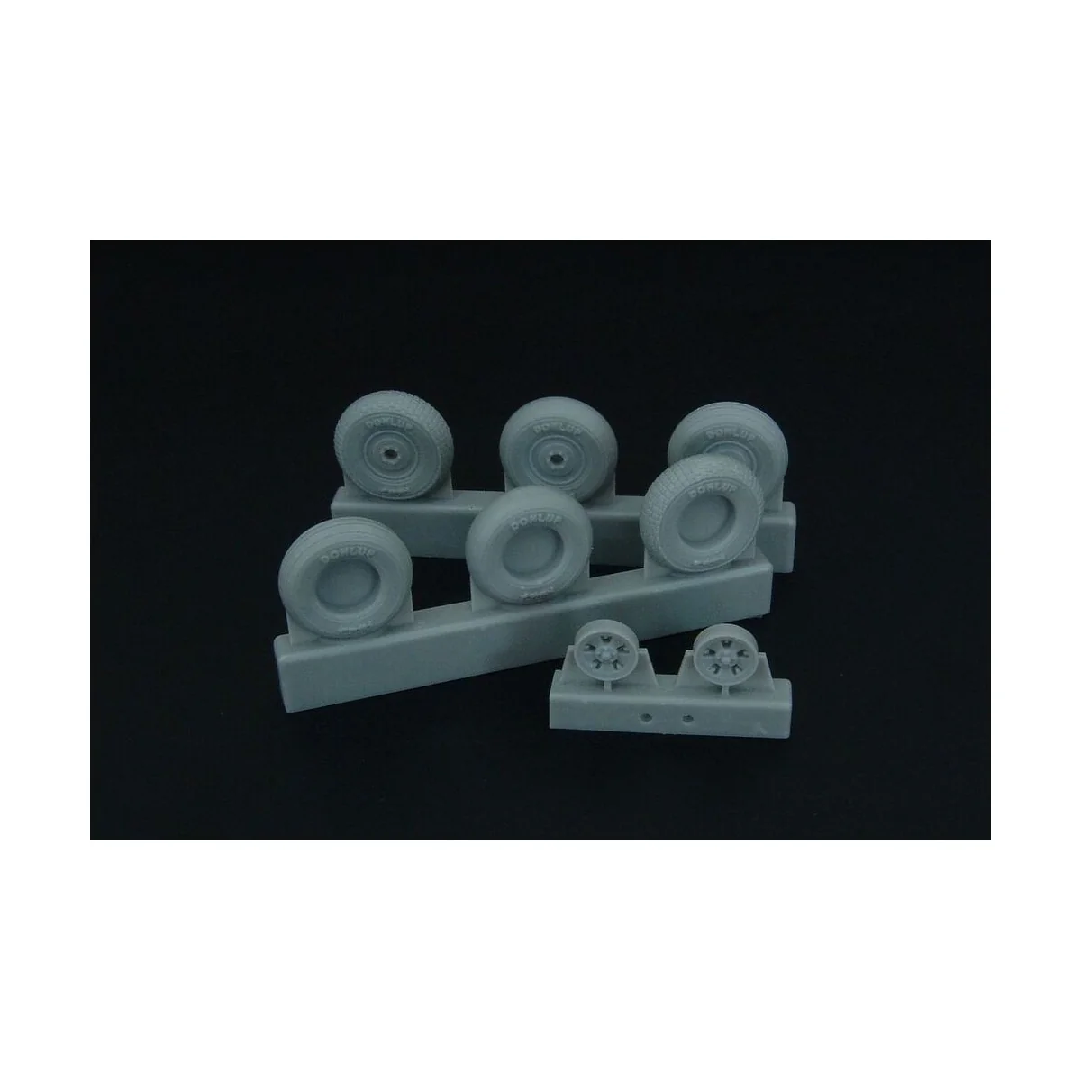 Spitfire 5 spoke wheels set (3 types of tires) - Brengun BRL48098