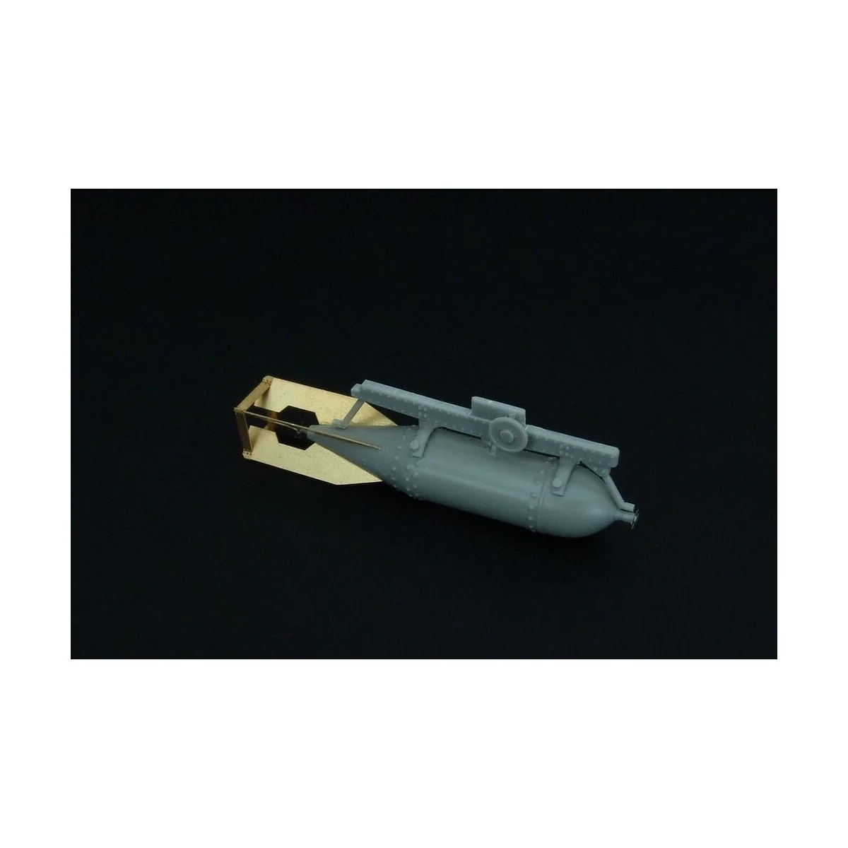 Japanese 250kg bomb with rack, 1/48 - Brengun BRL48103