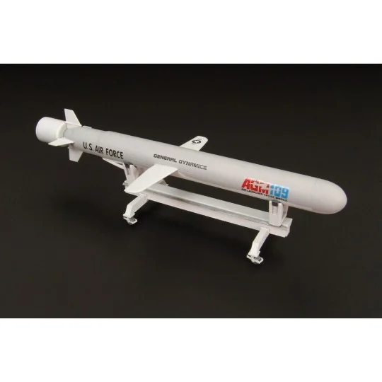 AGM-109 TOMAHAWK, 1/48 - Brengun BRS48003