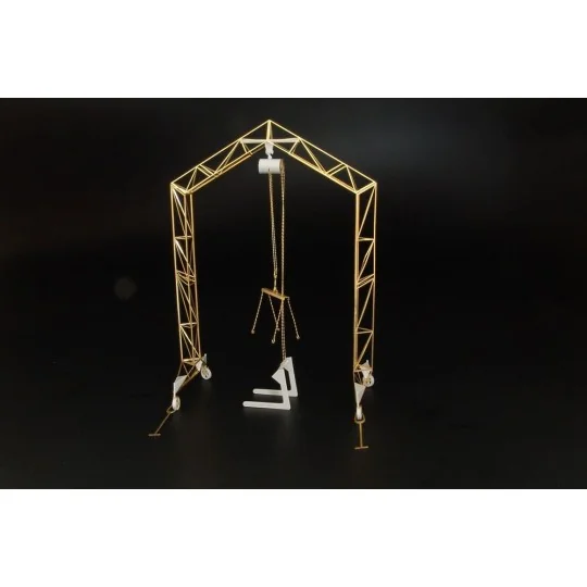 German airfield portal crane - Brengun BRS48004