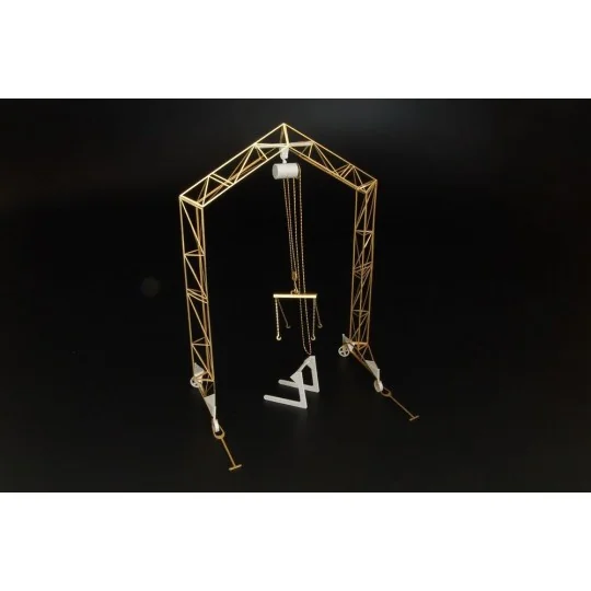 German airfield portal crane - Brengun BRS48004