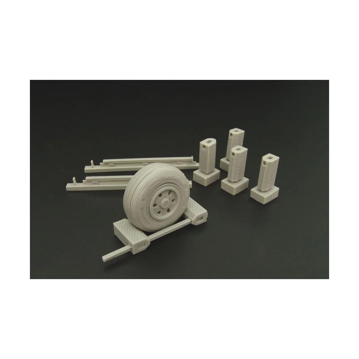 US Navy wheel chocks (modern), 1/32 - Brengun BRL32018 US Navy wheel chocks (modern), 1/32 - Brengun BRL32018