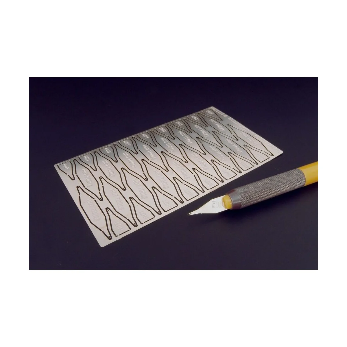 Super glue aplicator for modellers knife holder - Brengun HQT014