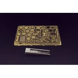 Fennek (Revell kit), 1/72 - Hauler HLH72086