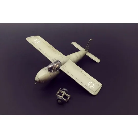 Me P1103 rocket fighter, 1/72 - Brengun BRP72036