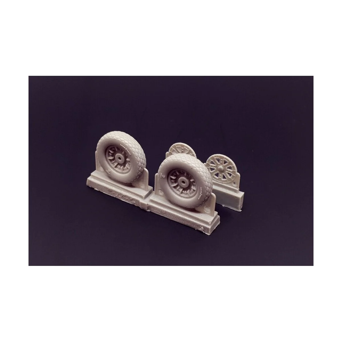 F4U Corsair Cross Thread Wheels set - Brengun BRL48117