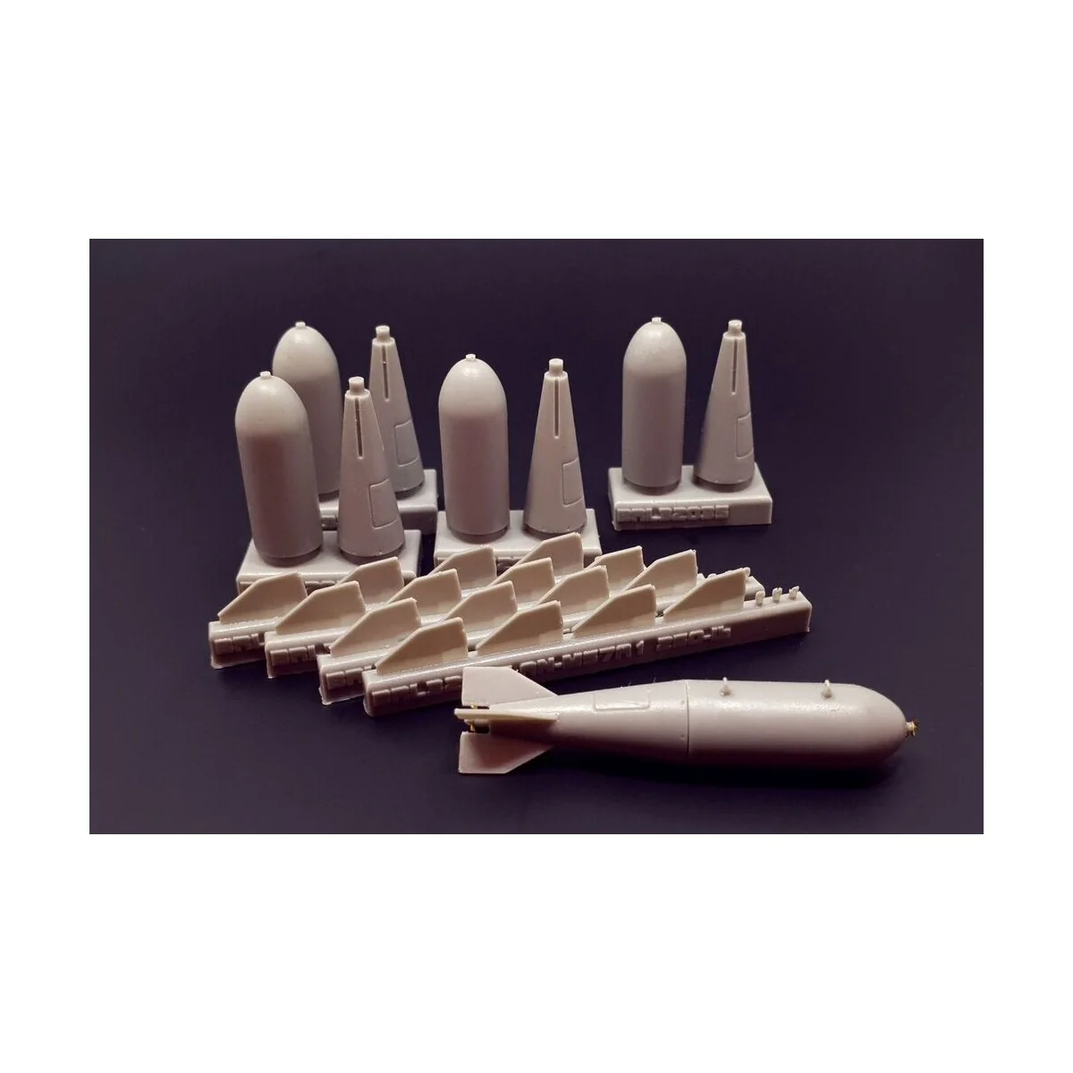 US bomb 250-lb AN-M57A1, 1/32 - Brengun BRL32035 US bomb 250-lb AN-M57A1, 1/32 - Brengun BRL32035