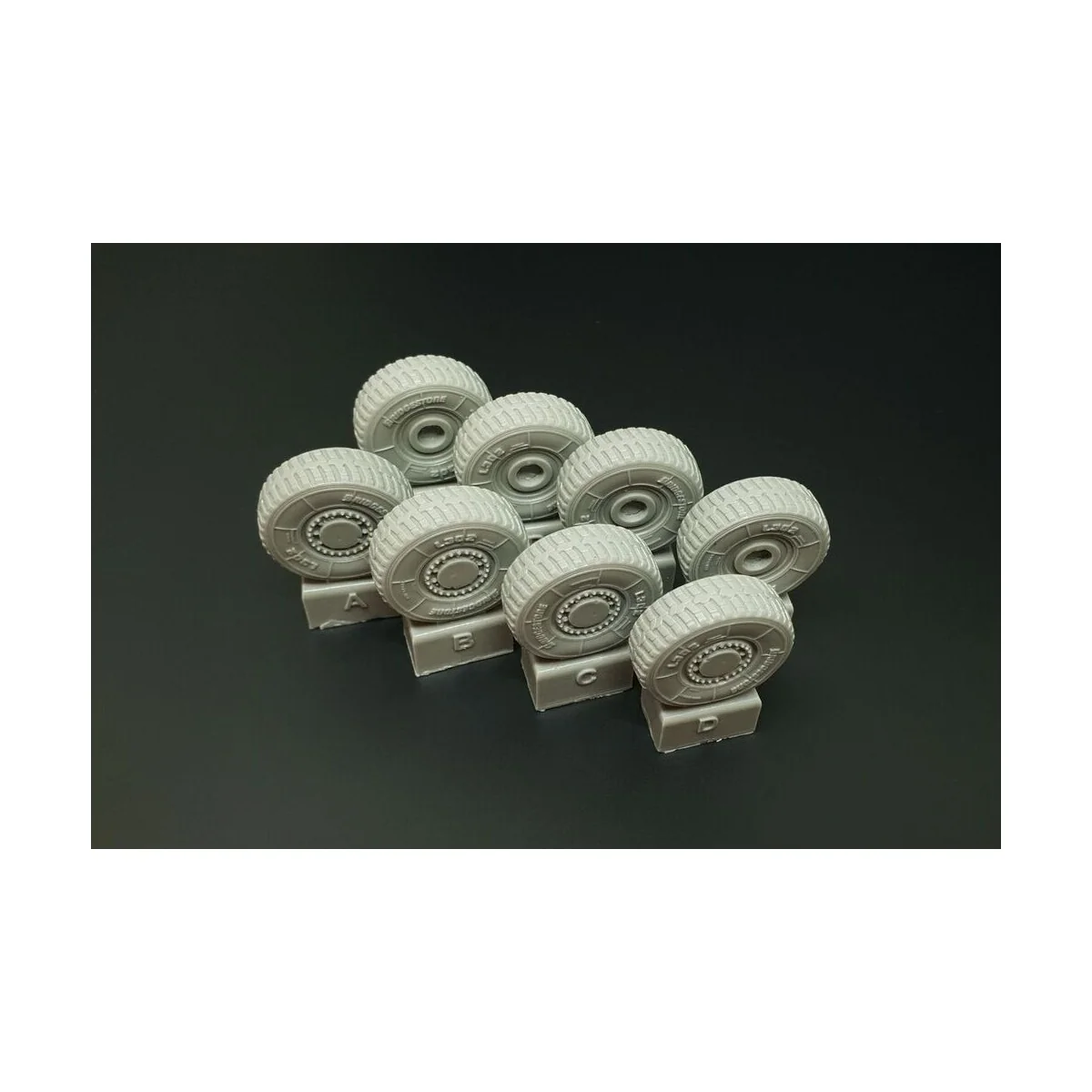 JGSDF Type 16 Wheels (Aoshima kit), 1/72 - Hauler HLH72094 JGSDF Type 16 Wheels (Aoshima kit), 1/72 - Hauler HLH72094