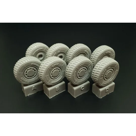 JGSDF Type 16 Wheels (Tamiya kit), 1/35 - Hauler HLU35115