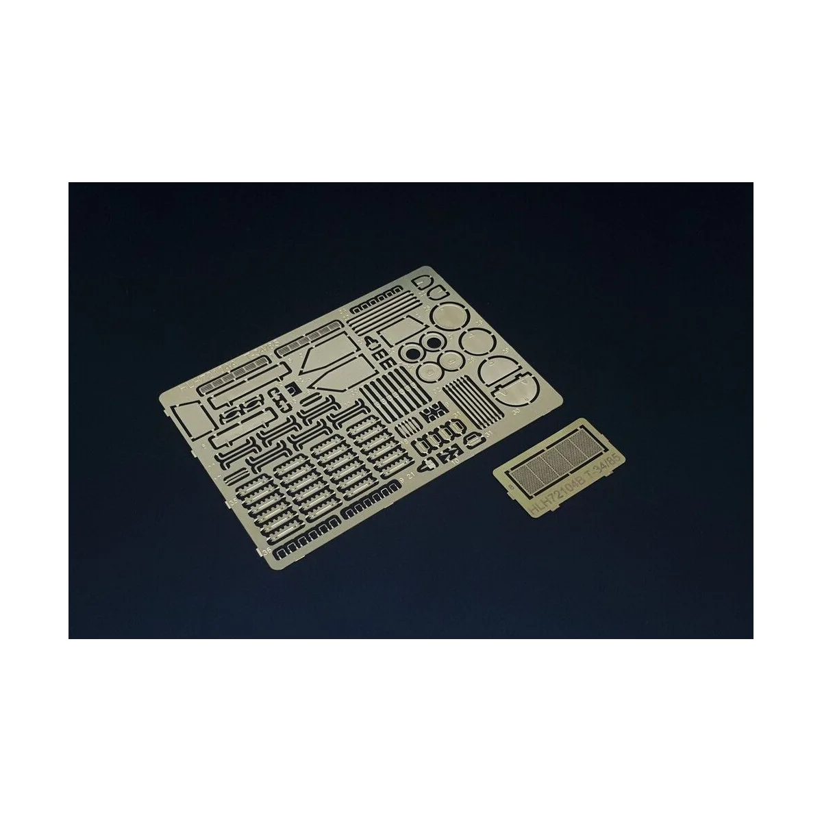 T-34/85 (Revell kit), 1/72 - Hauler HLH72104