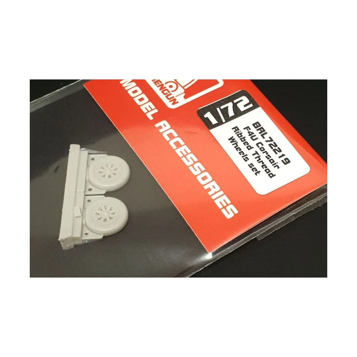 F4U Corsair Ribbed Thread Wheels set, 1/72 - Brengun BRL72219