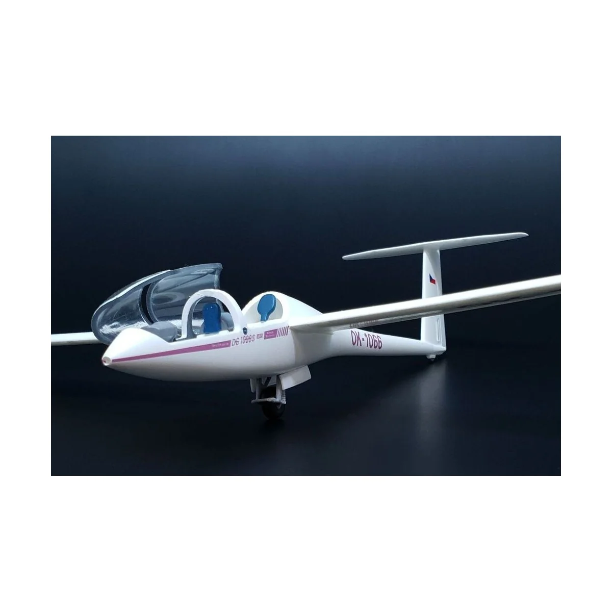 DG-1000S Glider AKVY, 1/48 - Brengun BRP48006 DG-1000S Glider AKVY, 1/48 - Brengun BRP48006