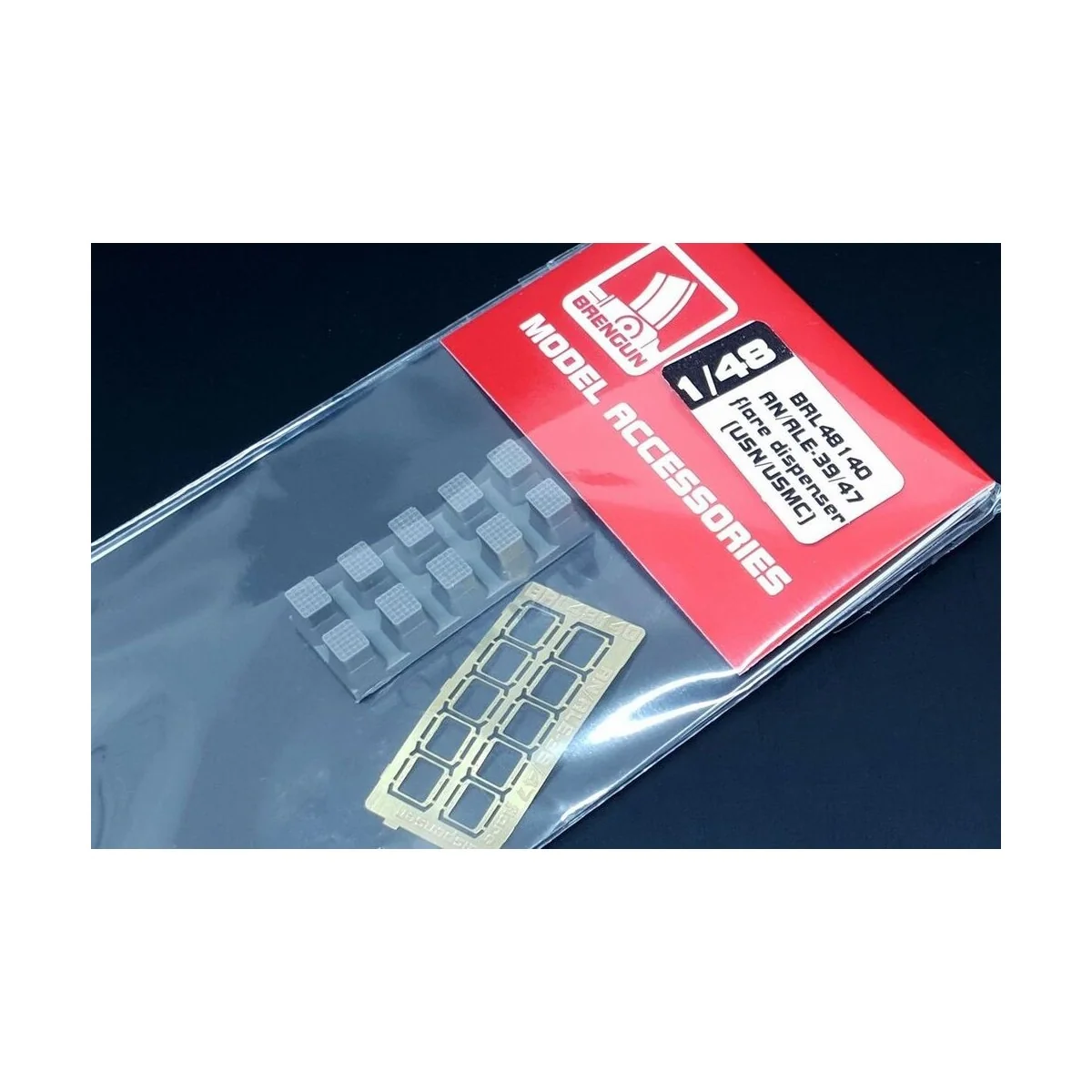 AN/ALE-39/47 flare dispenser (USN/USMC) - Brengun BRL48140