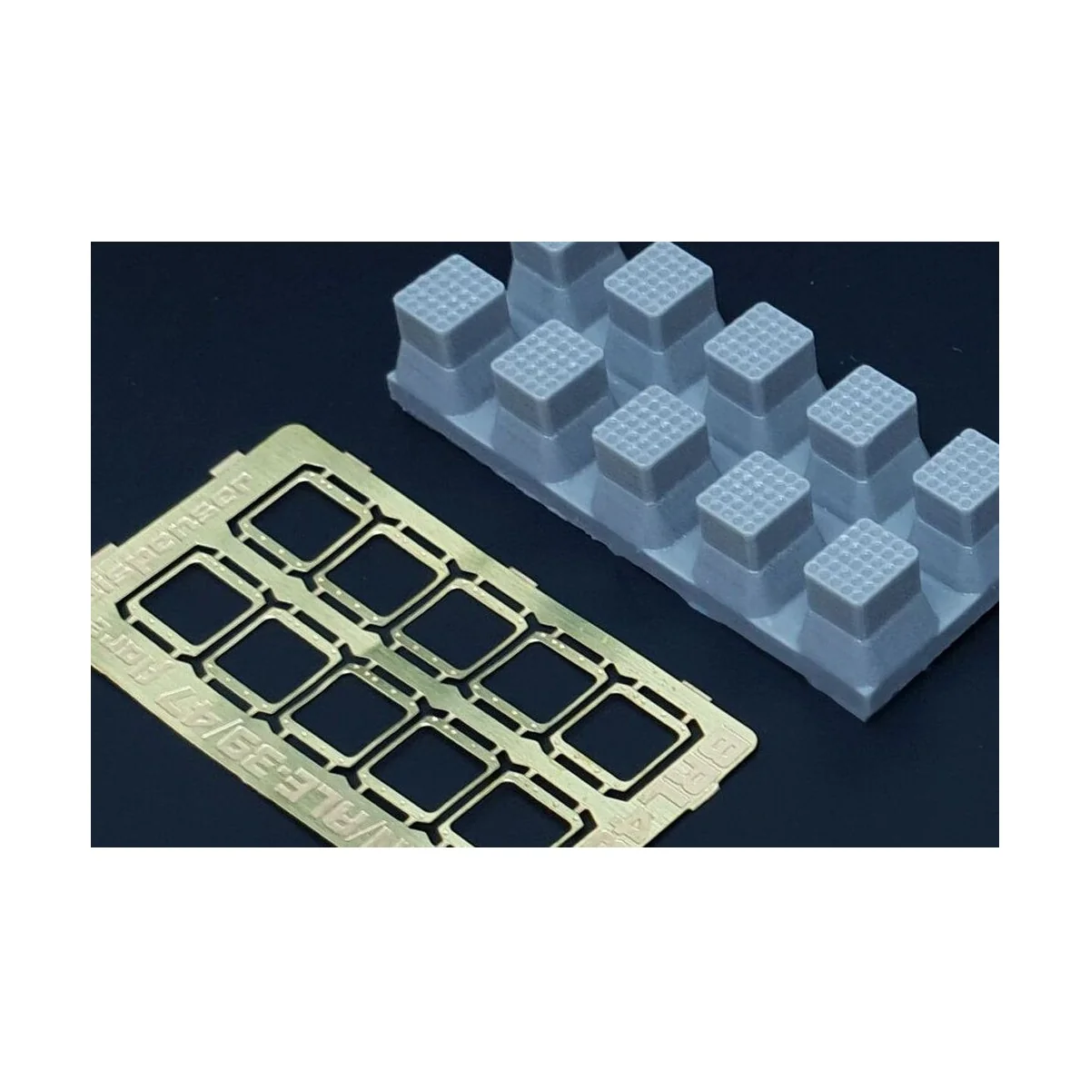 AN/ALE-39/47 flare dispenser (USN/USMC) - Brengun BRL48140