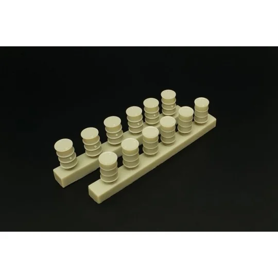 Fuel barrels, 1/72 - Hauler HLH72118 Fuel barrels, 1/72 - Hauler HLH72118