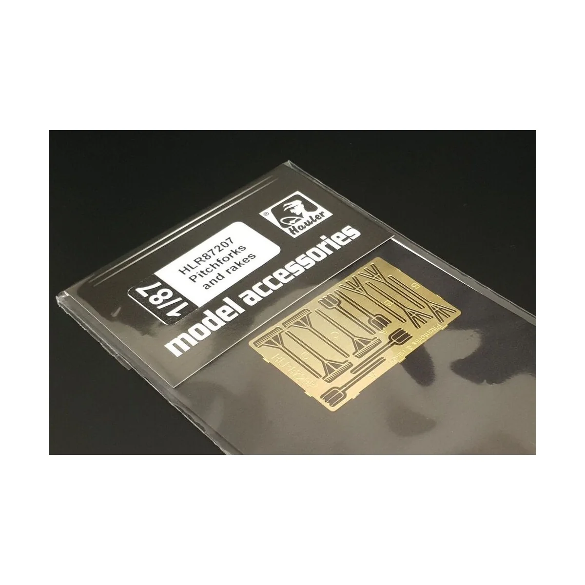 Pitchforks and rakes, 1/87 - Hauler HLR87207 Pitchforks and rakes, 1/87 - Hauler HLR87207