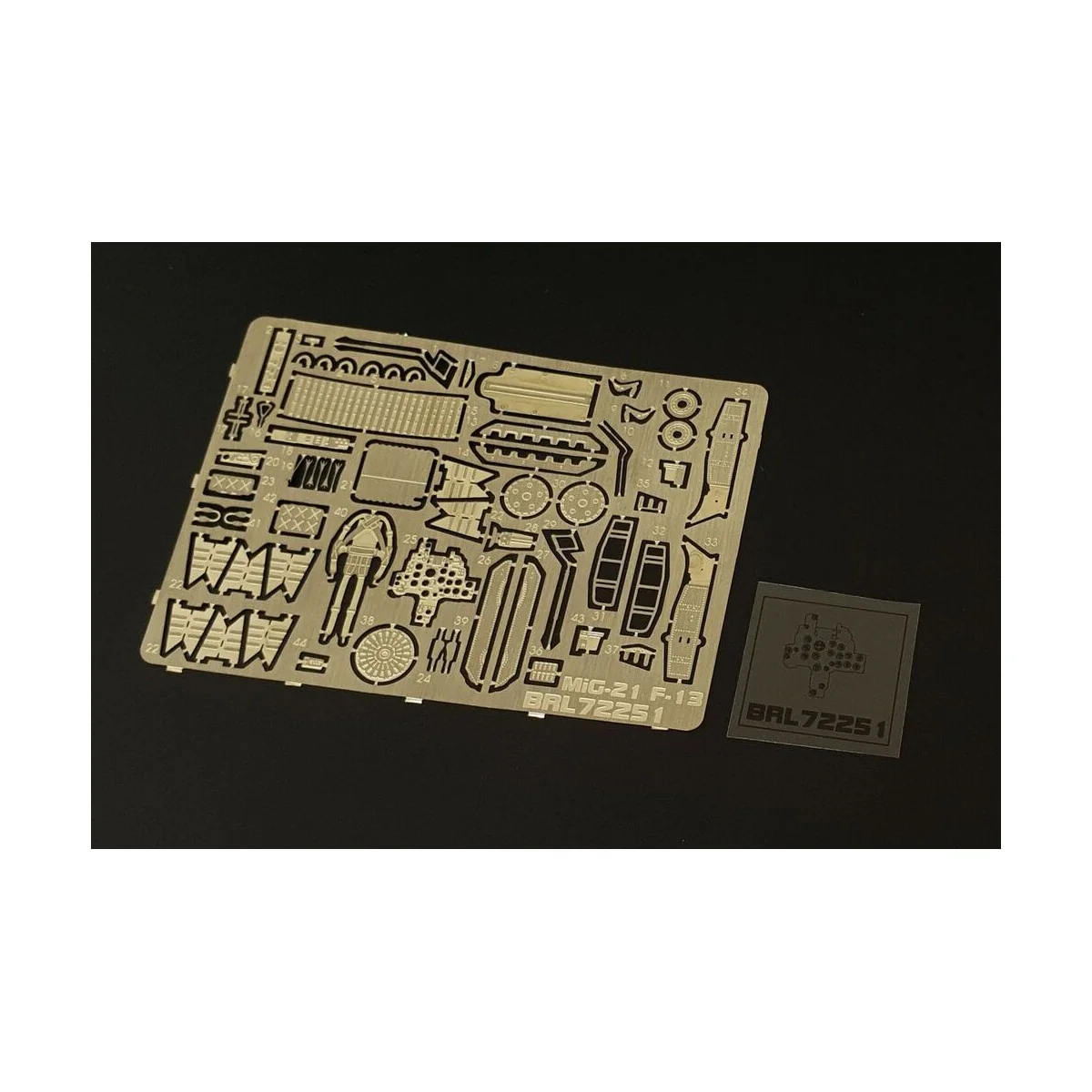 MiG 21 F-13 (Revell kit) - Brengun BRL72251