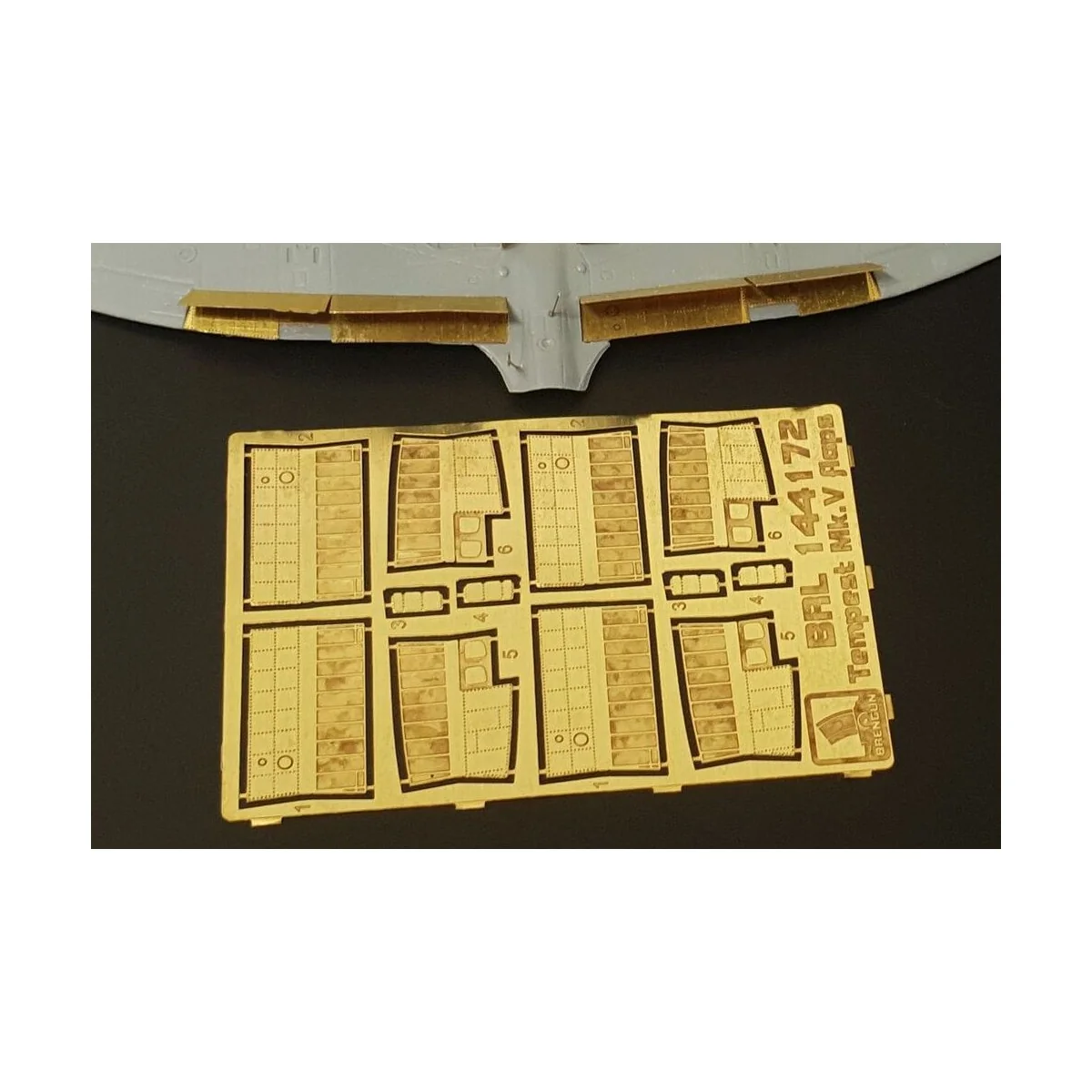 Hawker Tempest Mk.V flaps (Mark I kit), 1/144 - Brengun BRL144172 Hawker Tempest Mk.V flaps (Mark I kit), 1/144 - Brengun BRL144172