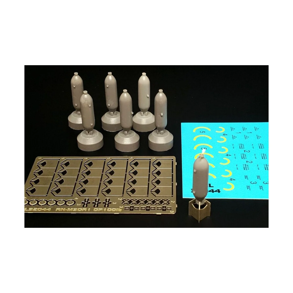 US GP 100lb AN-M30A1 bombs (6pcs), 1/32 - Brengun BRL32044